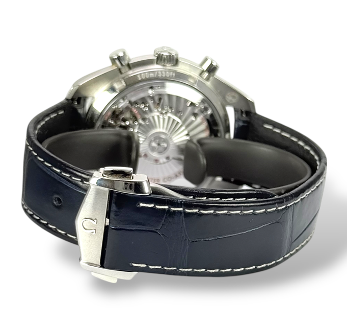 Omega Speedmaster Moonphase 304.33.44.52.03.001 Image 4